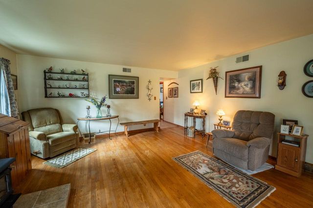 372 Rogers STREET, Hartford, WI 53027