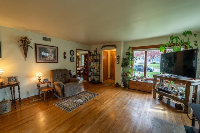 372 Rogers STREET, Hartford, WI 53027