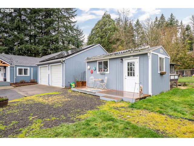 2337 W CASTLEMAN St, Longview, WA 98632