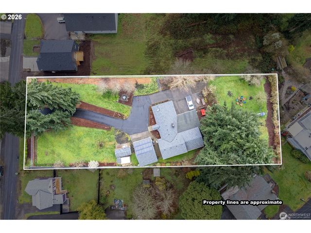 2337 W CASTLEMAN St, Longview, WA 98632