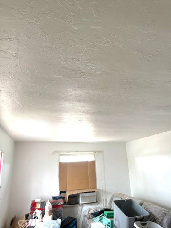 Image 8 of property listing at 313 Desnok, Needles, CA 92363