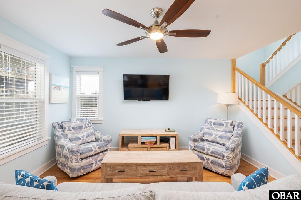 Image 7 of property listing at 931 Soundside Court Lot 138, Corolla, NC 27927