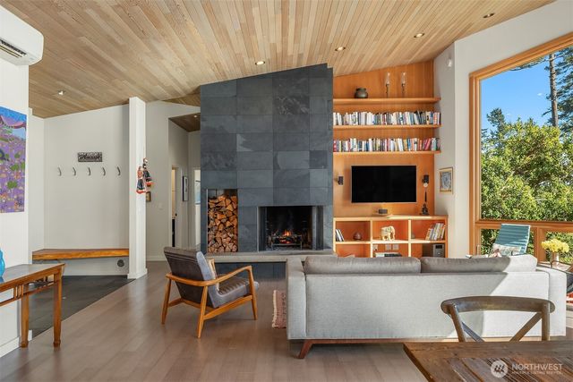 346 Thatcher Pass Rd, Decatur Island, WA 98221