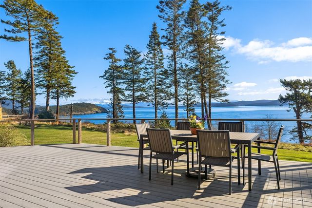 346 Thatcher Pass Rd, Decatur Island, WA 98221