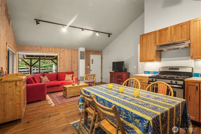346 Thatcher Pass Rd, Decatur Island, WA 98221