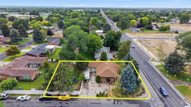 1968 Falls Ave E, Twin Falls, ID 83301