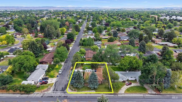 1968 Falls Ave E, Twin Falls, ID 83301
