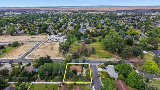 1968 Falls Ave E, Twin Falls, ID 83301