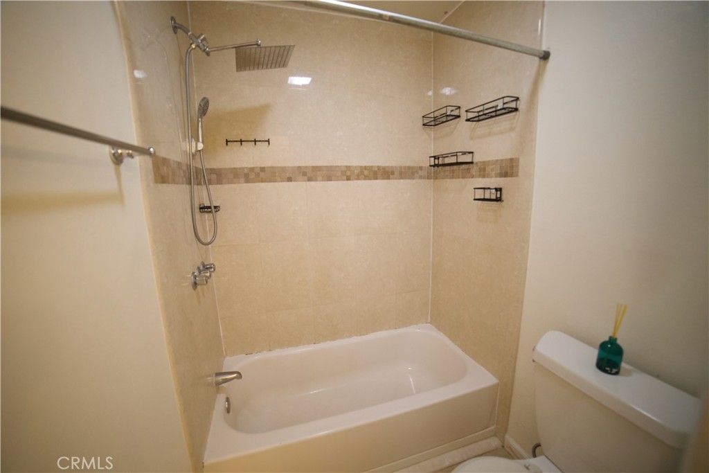 Image 9 of property listing at 6050 Canterbury Drive F108, Culver City, CA 90230