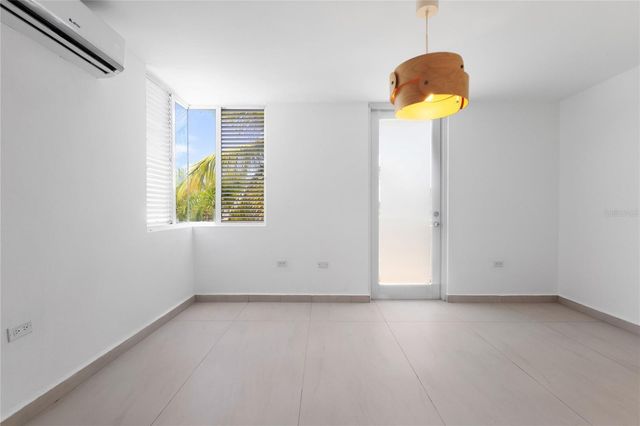 87 VILLAS DE GOLF ESTE, Dorado, PR 00646