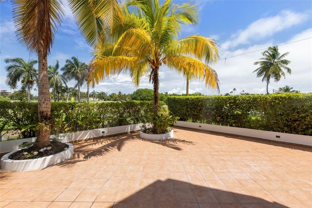 87 VILLAS DE GOLF ESTE, Dorado, PR 00646