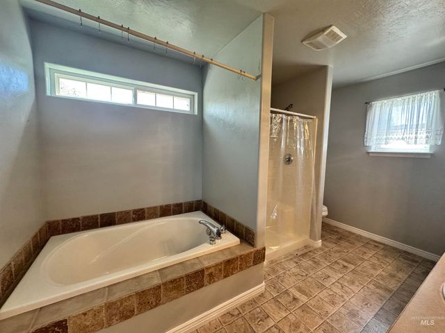 1173 Knoll Ridge Road, Twin Falls, ID 83301