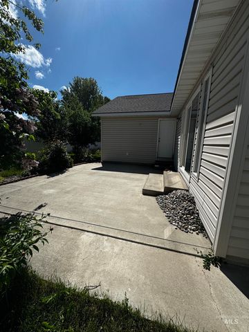 1173 Knoll Ridge Road, Twin Falls, ID 83301