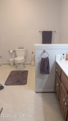 389 Spring House Ln, Louisville, KY 40229