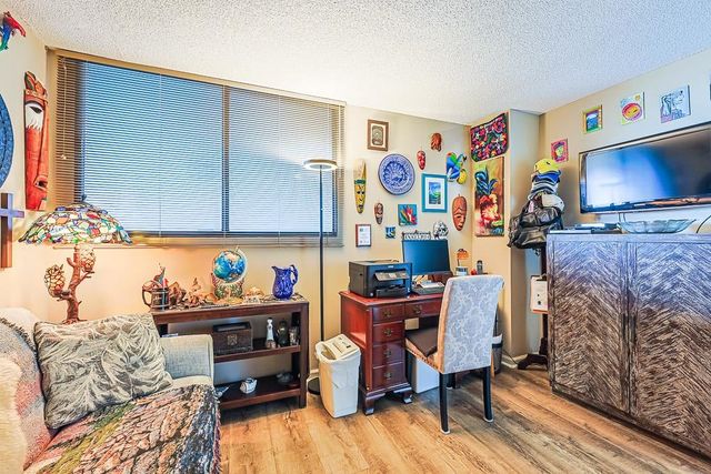 311 69th Ave N Apt 901, Myrtle Beach, SC 29572