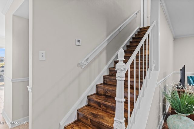 550 Post Road, 205, Ridgeland, MS 39157