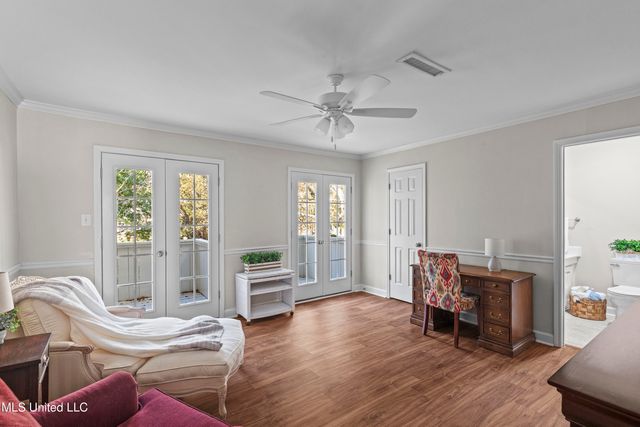 550 Post Road, 205, Ridgeland, MS 39157