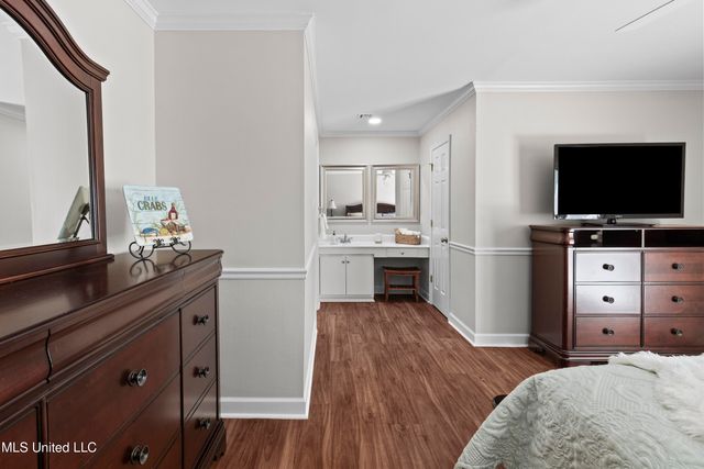 550 Post Road, 205, Ridgeland, MS 39157