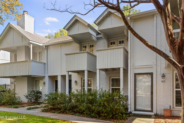 550 Post Road, 205, Ridgeland, MS 39157