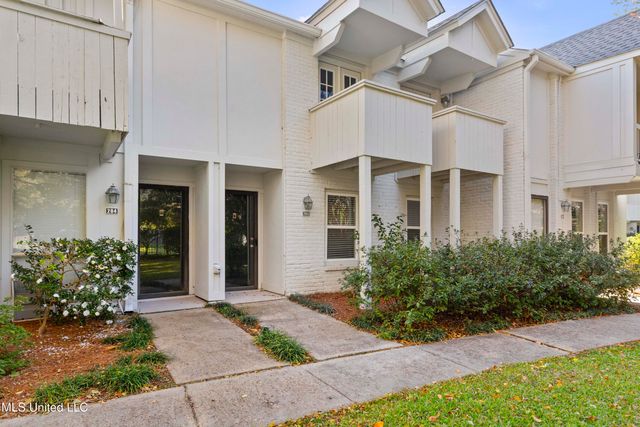 550 Post Road, 205, Ridgeland, MS 39157