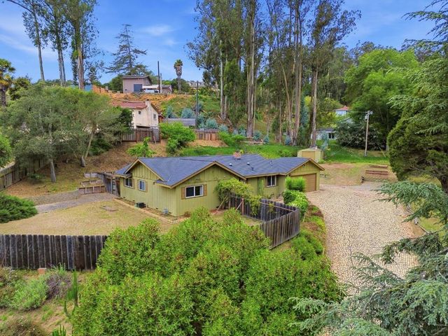 15845 Verde Drive, Salinas, CA 93907