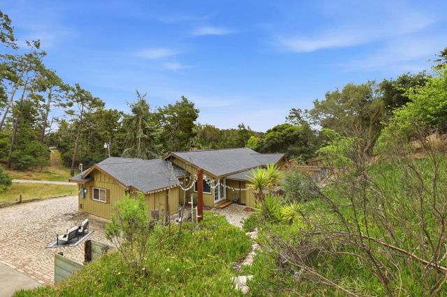 15845 Verde Drive, Salinas, CA 93907