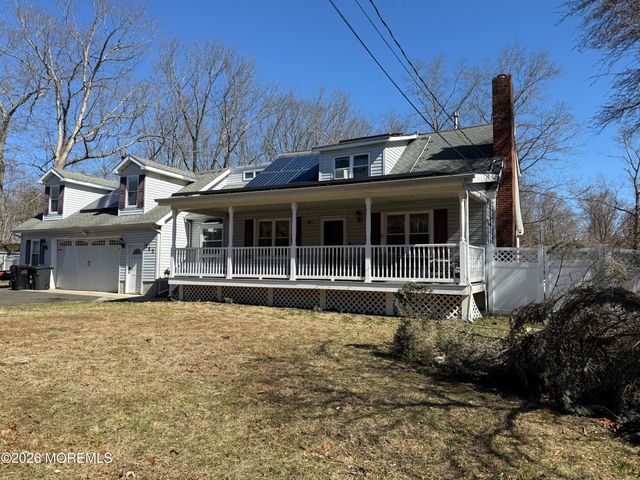 117 Driftway Road, Howell, NJ 07731