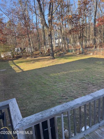 117 Driftway Road, Howell, NJ 07731