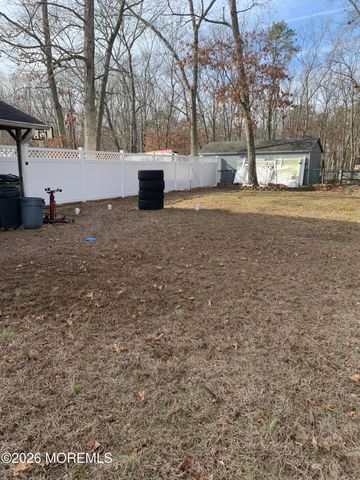 117 Driftway Road, Howell, NJ 07731