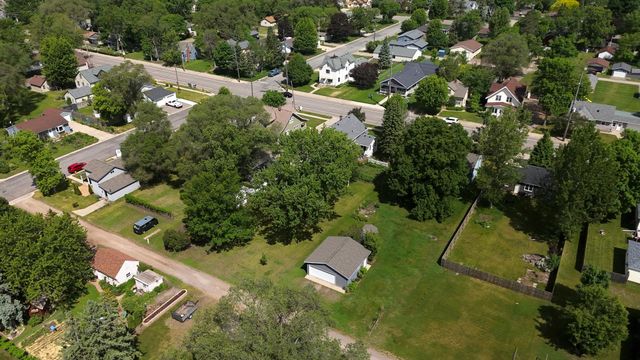 212 E Minnesota Street, Saint Joseph, MN 56374
