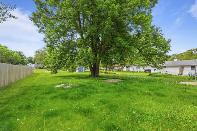 212 E Minnesota Street, Saint Joseph, MN 56374