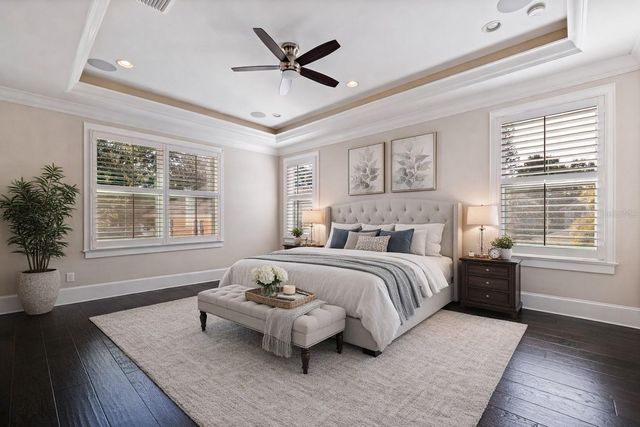 310 8TH AVENUE N, St Petersburg, FL 33701