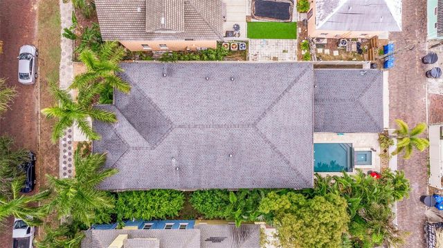 310 8TH AVENUE N, St Petersburg, FL 33701