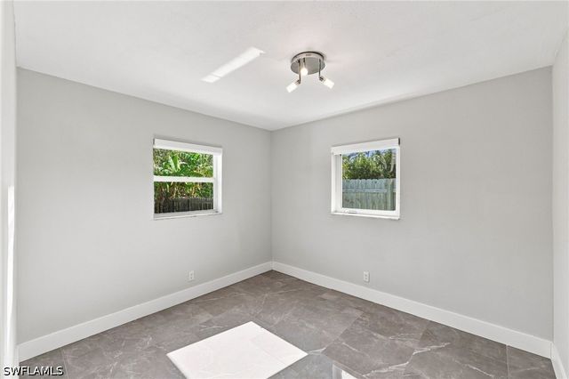 47 River CT, Naples, FL 34110