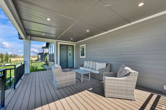 532 S 1450 W, Farmington, UT 84025