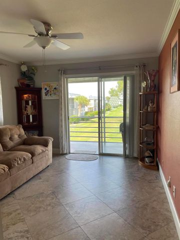 273 Tuscany E, Delray Beach, FL 33446