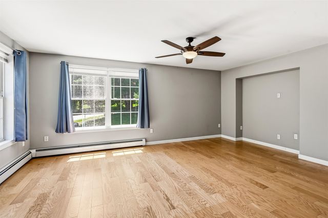 44 Church St Unit E, Rochester, NH 03839