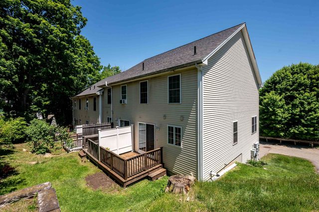 44 Church St Unit E, Rochester, NH 03839