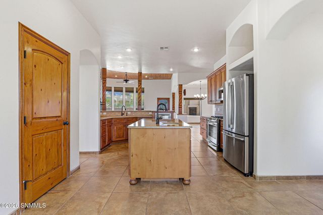 3930 Quail Brush Court, Las Cruces, NM 88011