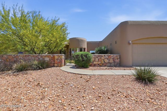 3930 Quail Brush Court, Las Cruces, NM 88011