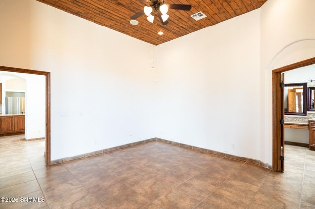 3930 Quail Brush Court, Las Cruces, NM 88011