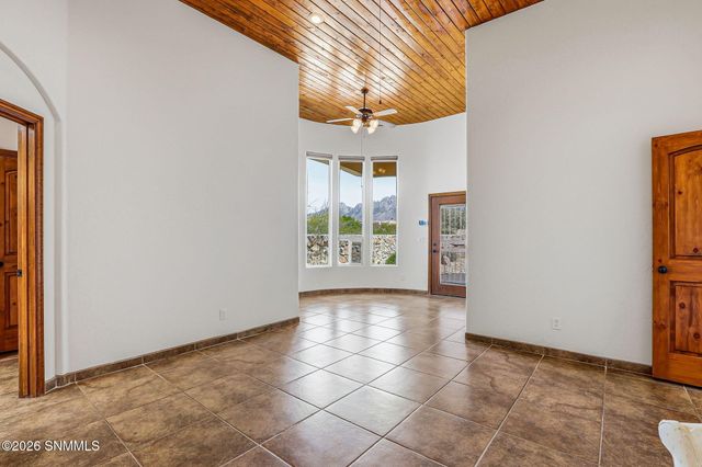 3930 Quail Brush Court, Las Cruces, NM 88011