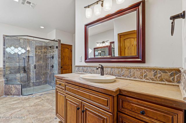 3930 Quail Brush Court, Las Cruces, NM 88011