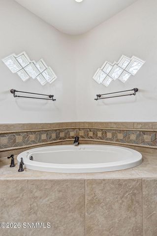 3930 Quail Brush Court, Las Cruces, NM 88011