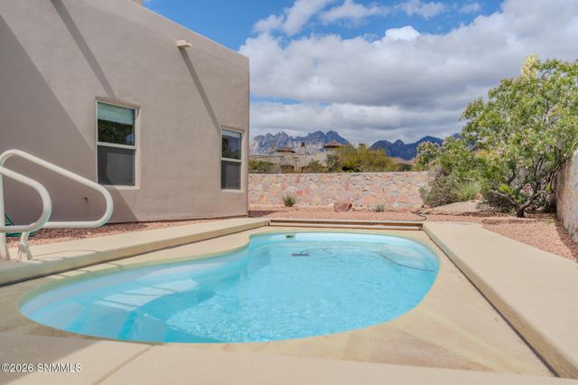 3930 Quail Brush Court, Las Cruces, NM 88011