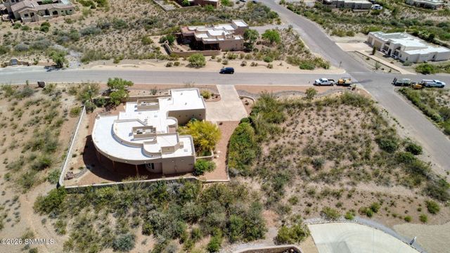 3930 Quail Brush Court, Las Cruces, NM 88011