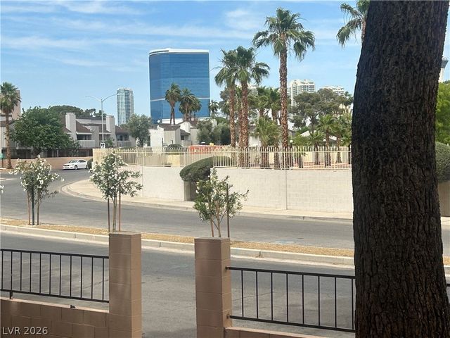 575 South Royal Crest Circle 7, Las Vegas, NV 89169