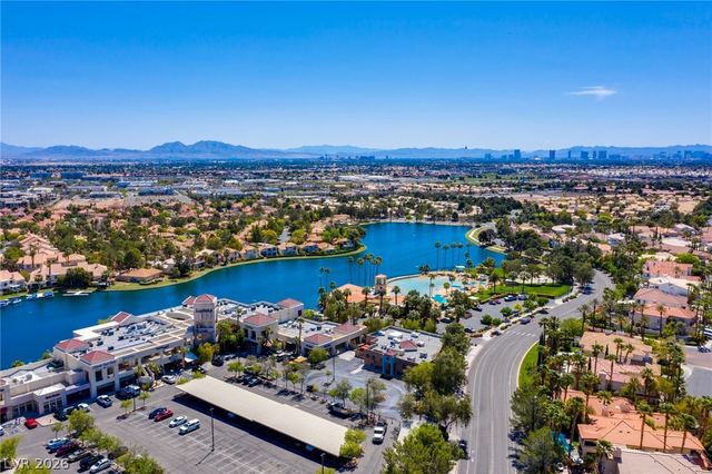 8001 Ryans Reef Lane, Las Vegas, NV 89128