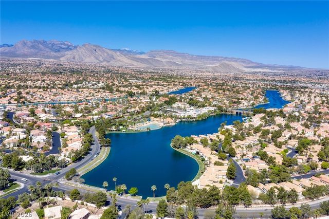 8001 Ryans Reef Lane, Las Vegas, NV 89128