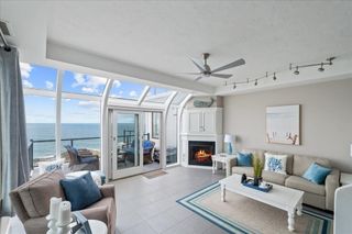46 Oceanside Drive 46, Hull, MA 02045